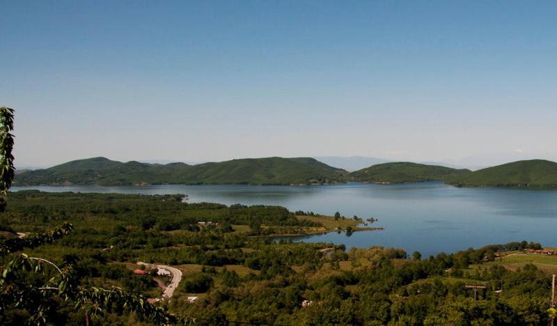 To Balkoni Tis Limnis Plastira Neochori (Karditsa)