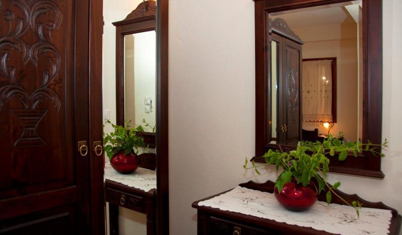 Apartment To Balkoni Tis Limnis Plastira *
