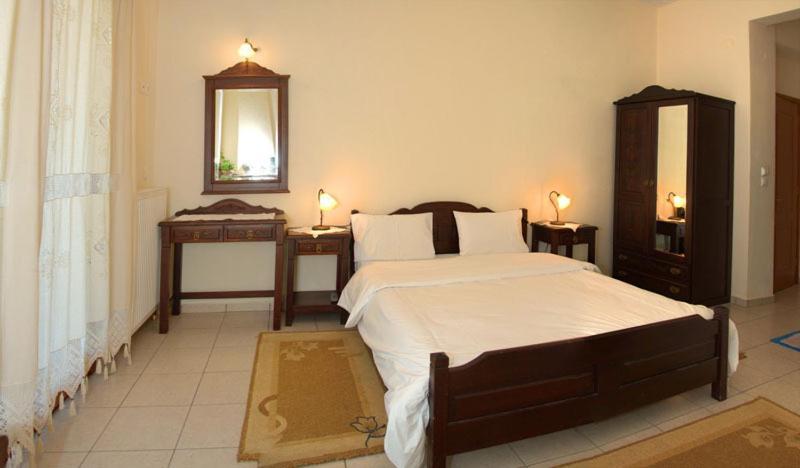 To Balkoni Tis Limnis Plastira Apartment *